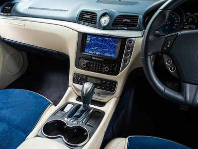 2015 Maserati GRANTURISMO photo 8