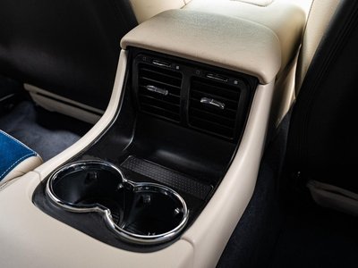 2015 Maserati GRANTURISMO 缩略图 33