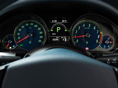 2015 Maserati GRANTURISMO photo 9
