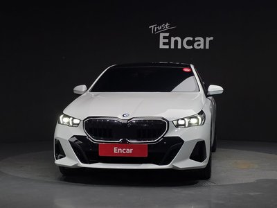 BMW 5 SERIES - 2