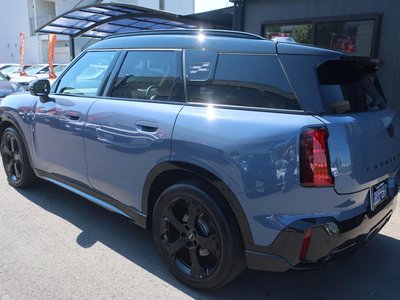 2025 MINI COOPER COUNTRYMAN photo 16