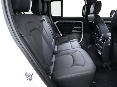 2022 LAND Rover DEFENDER thumbnail 32