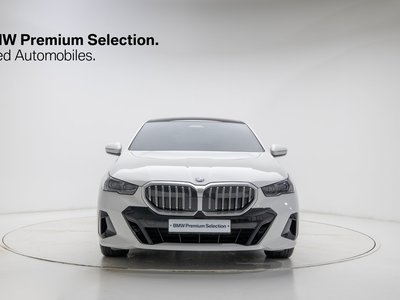 BMW 5 SERIES - 5