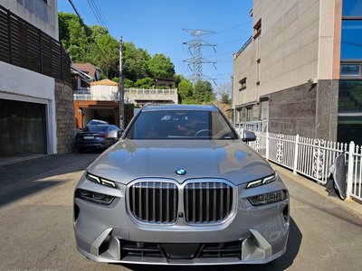 BMW X7 - 1