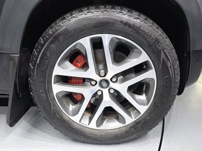 LAND ROVER DEFENDER - 6