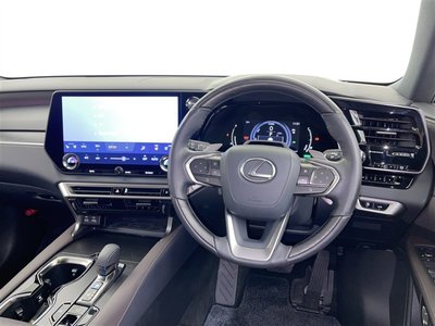 LEXUS RX - 8