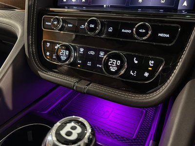 صورة مصغرة 40 لـ 2022 Bentley BENTAYGA