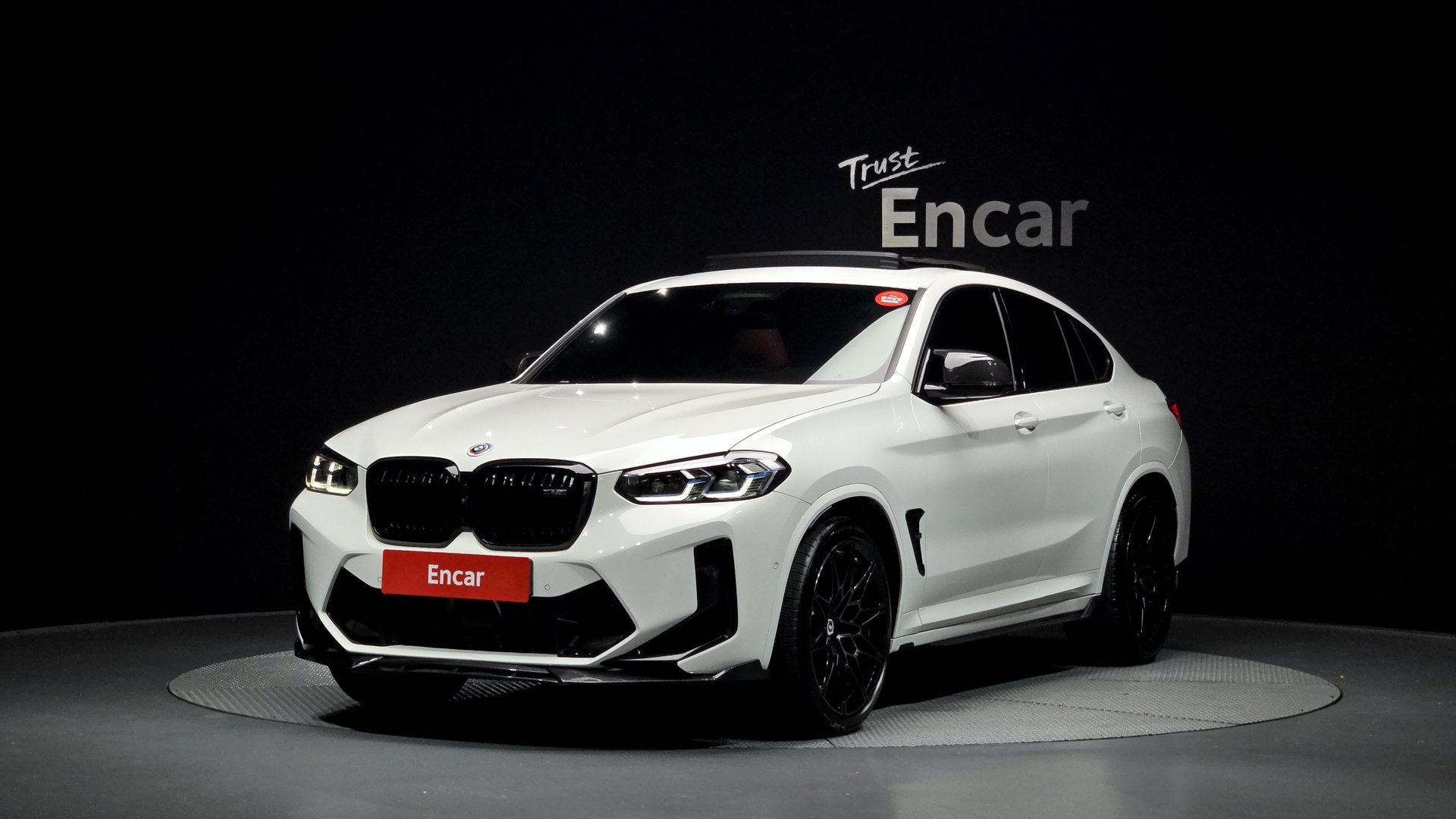 BMW X4 M - View 1