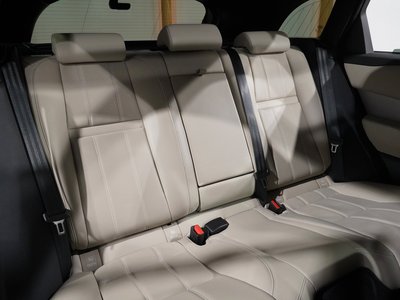 2023 LAND Rover RANGE ROVER VELAR — миниатюра 27