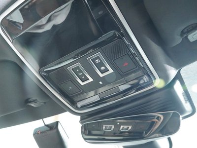 2023 LAND Rover RANGE ROVER VELAR — миниатюра 26