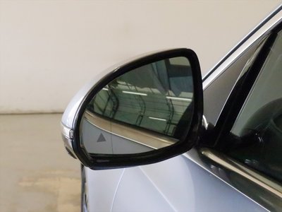 2024 Mercedes-BENZ E-CLASS 缩略图 6