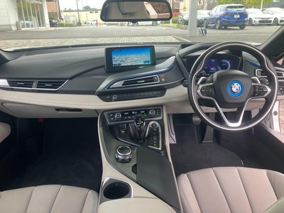 BMW I8 - 10