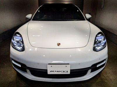 PORSCHE PANAMERA - 3