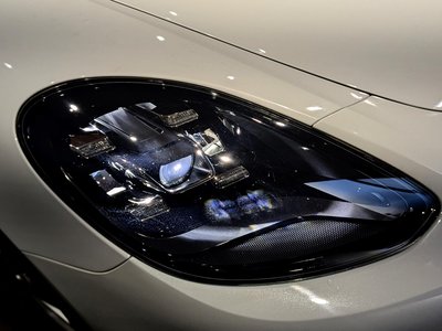 PORSCHE PANAMERA - 6