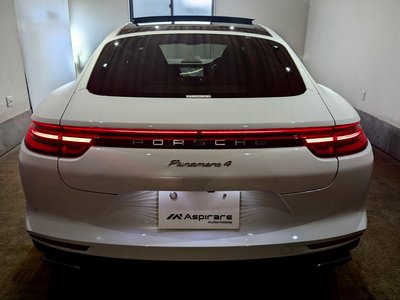PORSCHE PANAMERA - 9