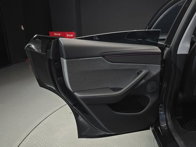 2025 Tesla MODEL Y thumbnail 15