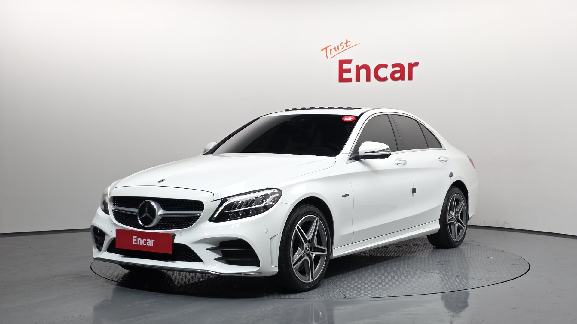 MERCEDES-BENZ C-CLASS - View 1