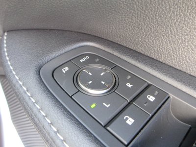 صورة مصغرة 28 لـ 2023 Lexus RX