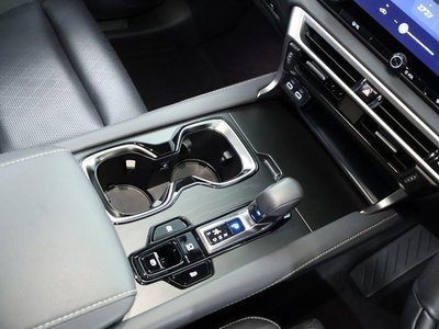 صورة مصغرة 22 لـ 2023 Lexus RX
