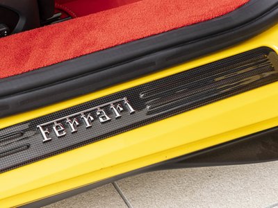 صورة 33 لـ 2020 Ferrari F8 SPIDER
