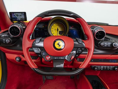 صورة 22 لـ 2020 Ferrari F8 SPIDER