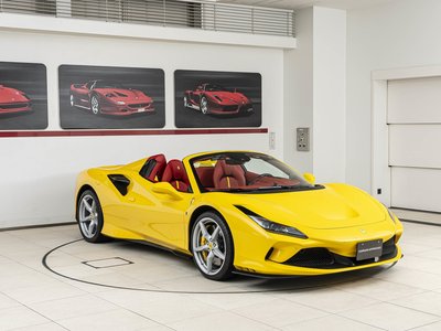 FERRARI F8 SPIDER - 2