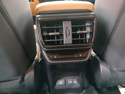 صورة مصغرة 17 لـ 2025 Lexus NX