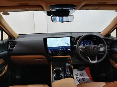 صورة مصغرة 12 لـ 2025 Lexus NX