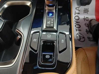 صورة مصغرة 28 لـ 2025 Lexus NX