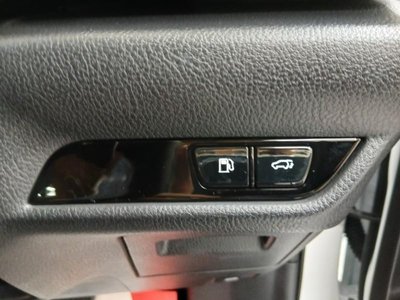 صورة مصغرة 32 لـ 2025 Lexus NX