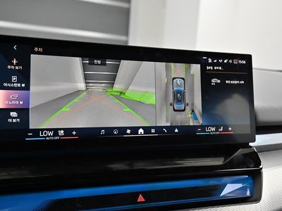 2024 BMW 5 SERIES — фото 9