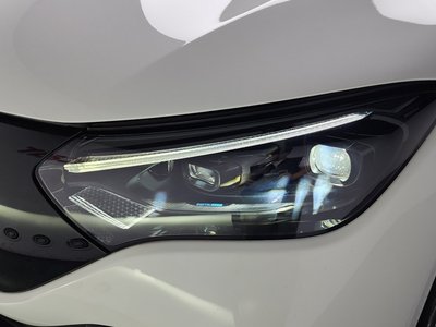 MERCEDES-BENZ EQE - 9