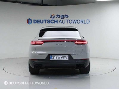 صورة 3 لـ 2020 Porsche CAYENNE