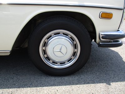 1972 Mercedes-BENZ MEDIUM-CLASS 照片 16