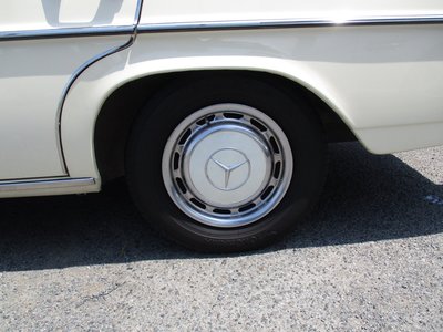 1972 Mercedes-BENZ MEDIUM-CLASS 照片 19