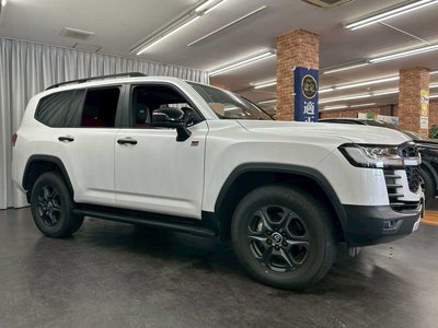 2023 Toyota LAND CRUISER 300 照片 6