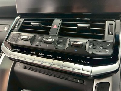 2023 Toyota LAND CRUISER 300 缩略图 63