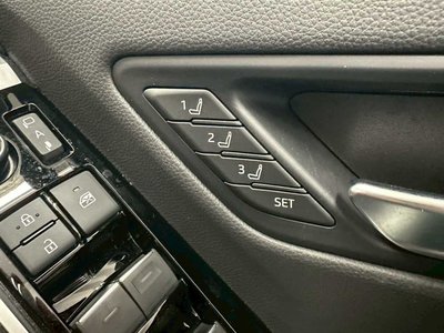 2023 Toyota LAND CRUISER 300 缩略图 40
