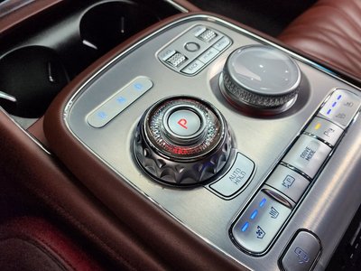 صورة 9 لـ 2023 GENESIS G90 (RS4)