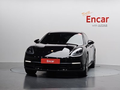 PORSCHE PANAMERA - 2