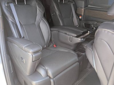 صورة مصغرة 32 لـ 2025 Toyota ALPHARD