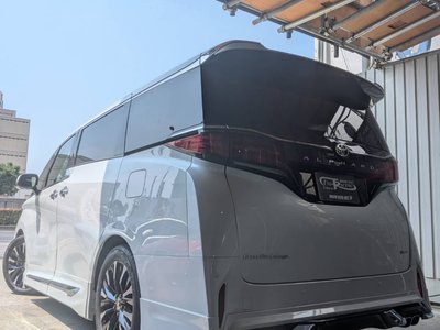 صورة 9 لـ 2025 Toyota ALPHARD