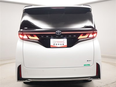 TOYOTA VELLFIRE - 4