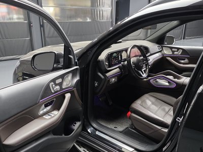 MERCEDES-BENZ GLS - 10