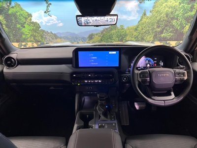 TOYOTA LAND CRUISER - 2