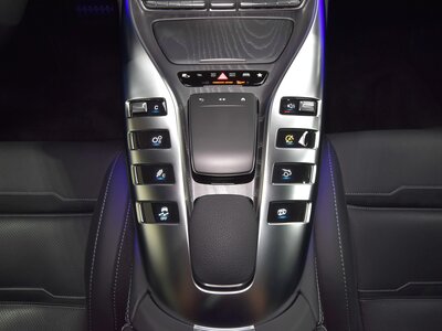 MERCEDES-BENZ GT 4-DOOR COUPE AMG - 6