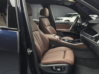 2025 BMW X5 缩略图 16