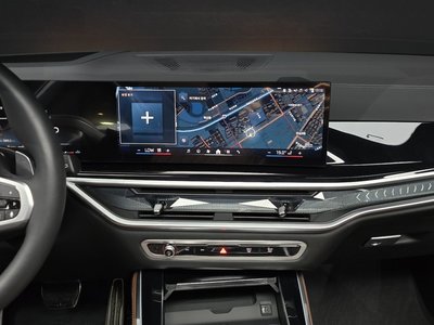 2025 BMW X5 缩略图 19
