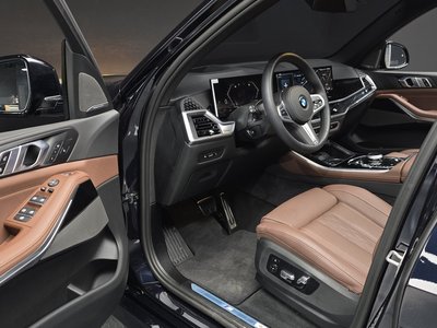 2025 BMW X5 缩略图 13