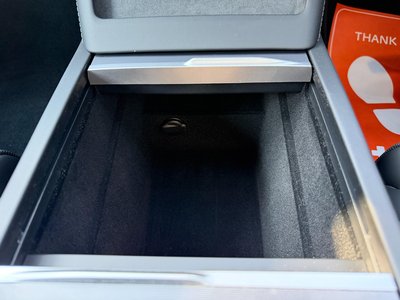 2024 Tesla MODEL 3 缩略图 32